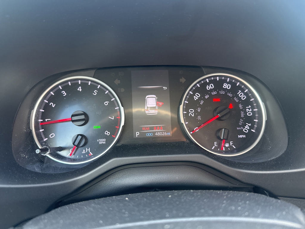Thumbnail: 2019 Toyota RAV4 - 16