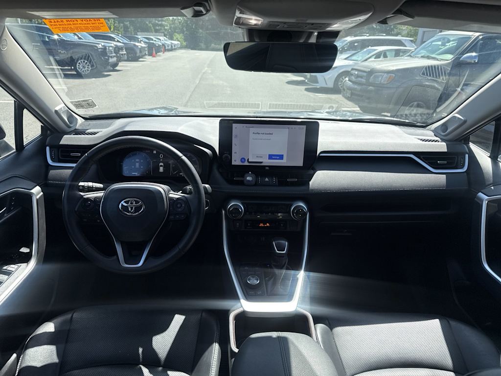 Thumbnail: 2023 Toyota RAV4 - 12