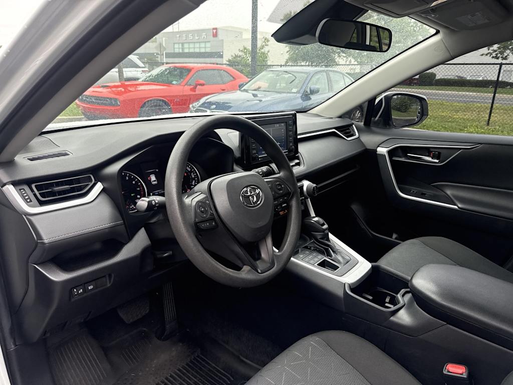 Thumbnail: 2022 Toyota RAV4 - 2