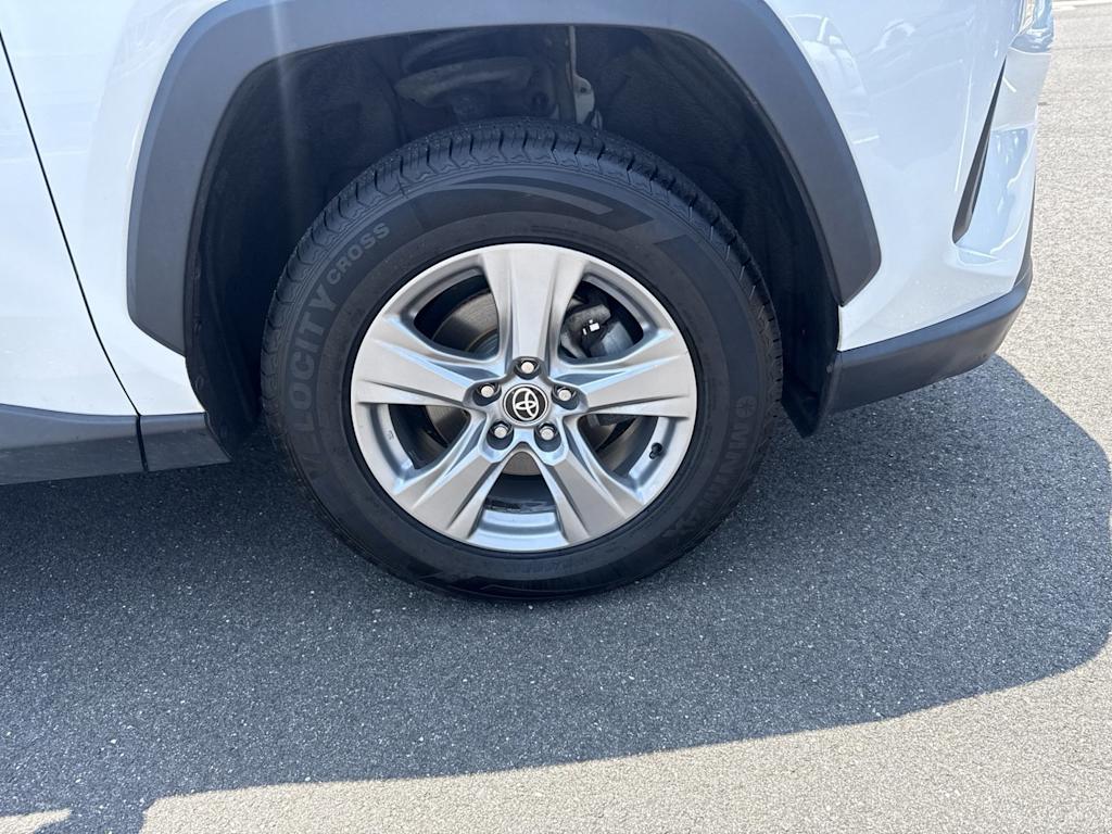 Thumbnail: 2022 Toyota RAV4 - 7