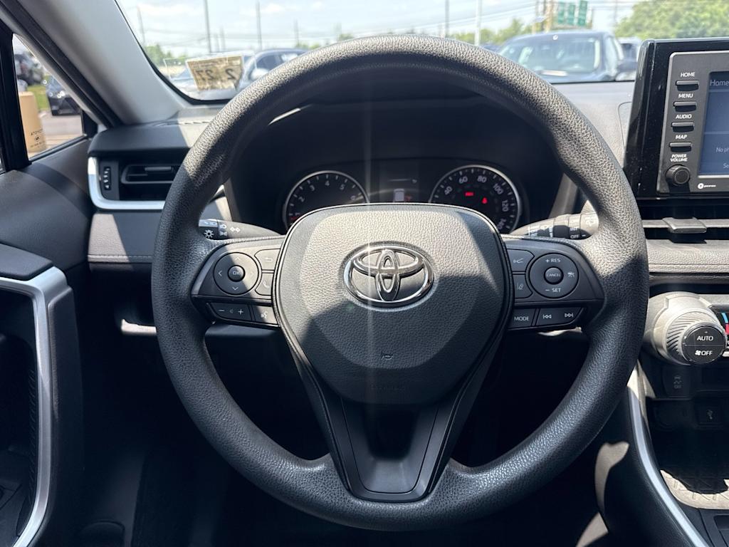 Thumbnail: 2022 Toyota RAV4 - 12