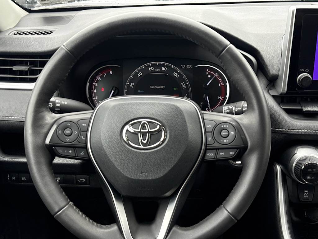 Thumbnail: 2024 Toyota RAV4 - 12