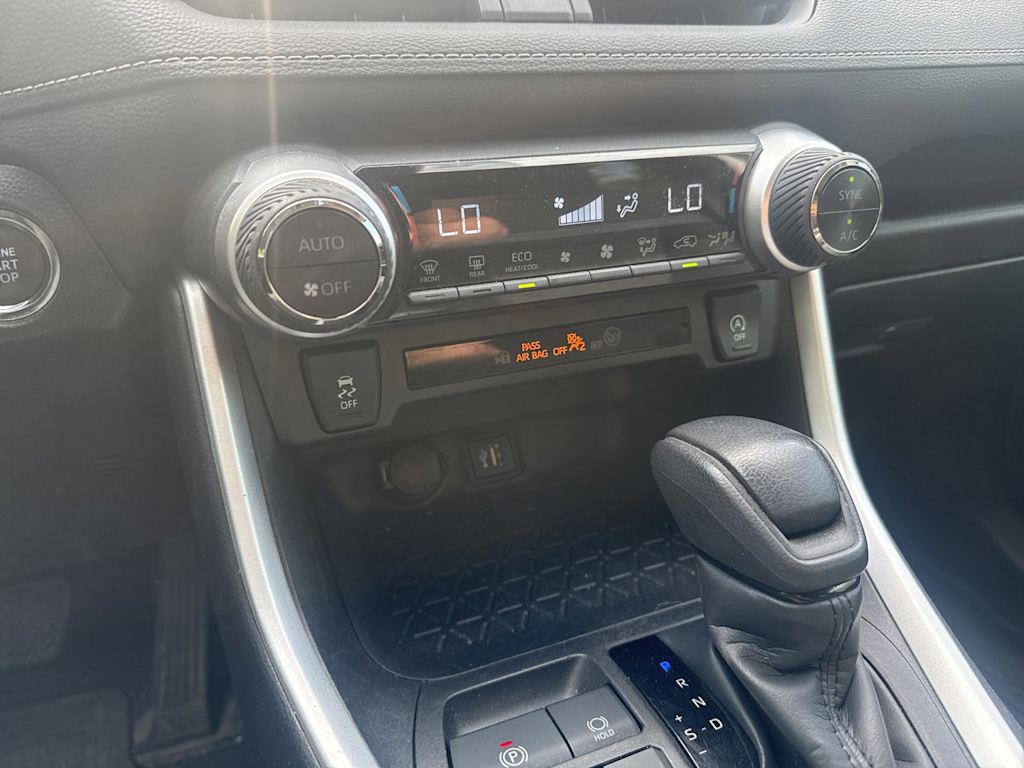 Thumbnail: 2023 Toyota RAV4 - 24