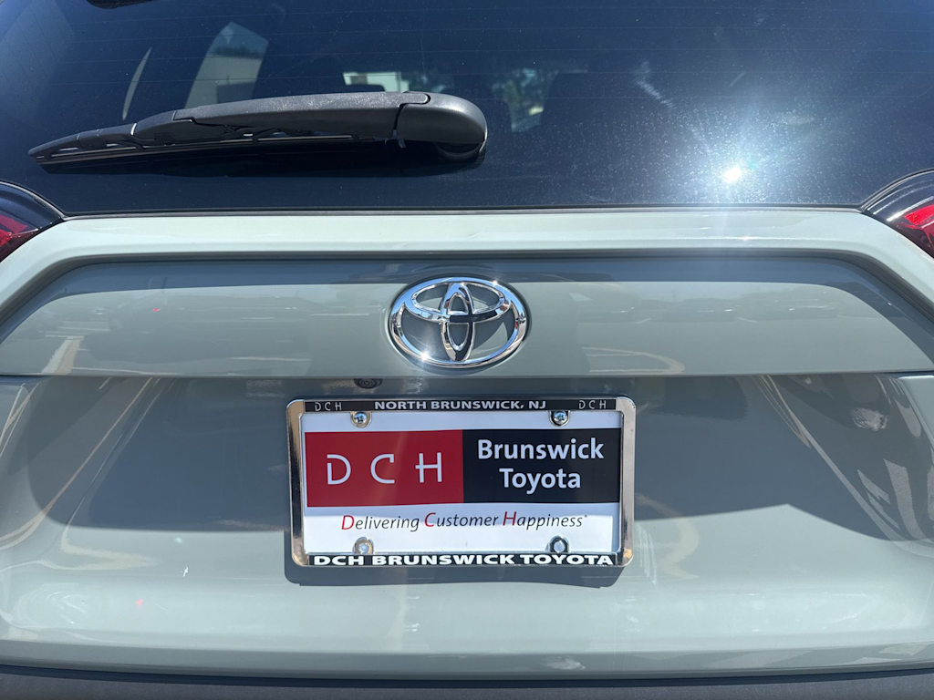 Thumbnail: 2023 Toyota RAV4 - 10