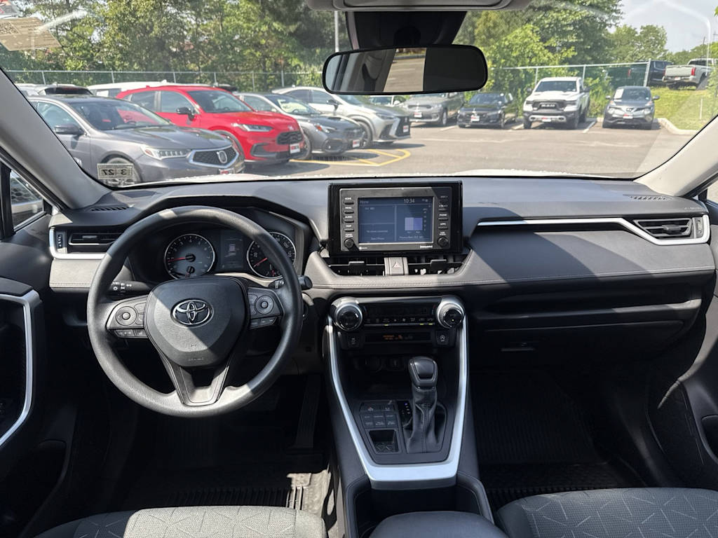 Thumbnail: 2022 Toyota RAV4 - 13