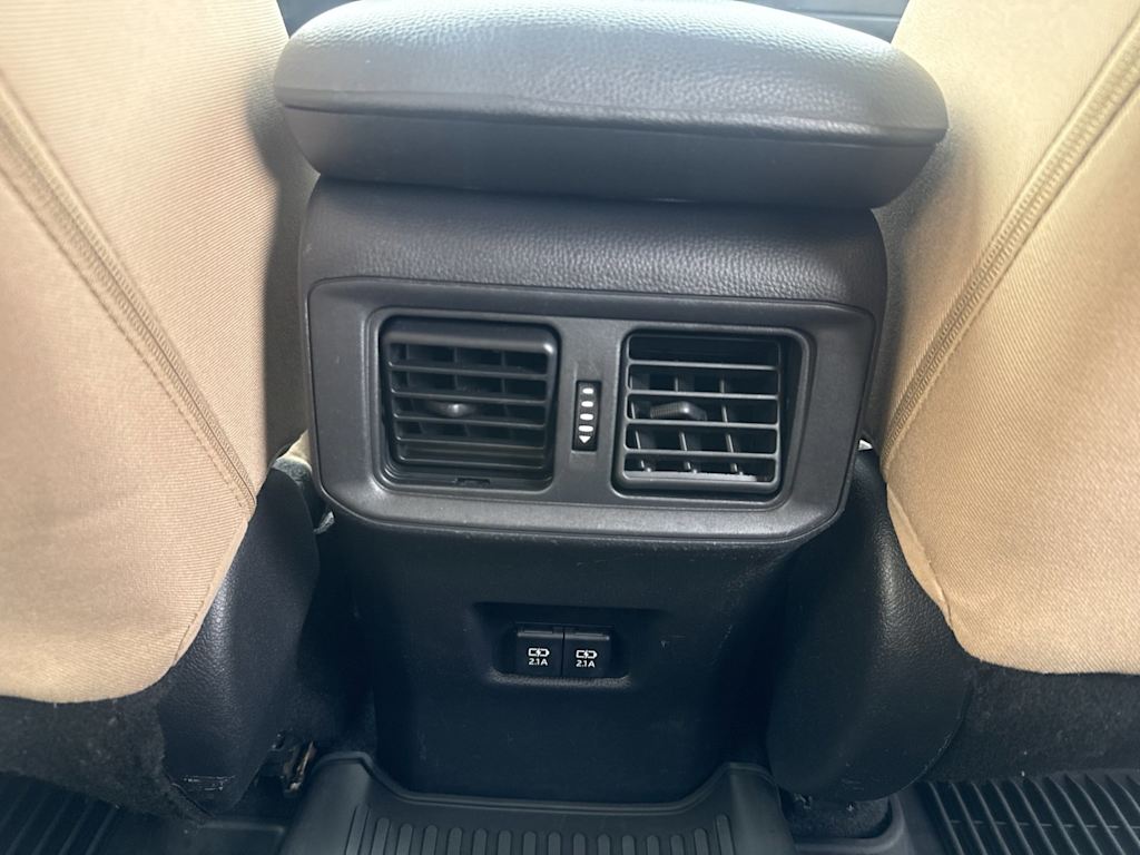 Thumbnail: 2021 Toyota RAV4 - 21