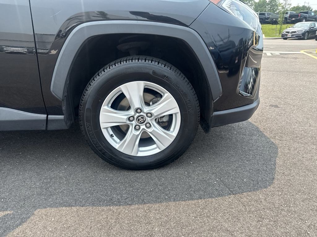 Thumbnail: 2021 Toyota RAV4 - 7