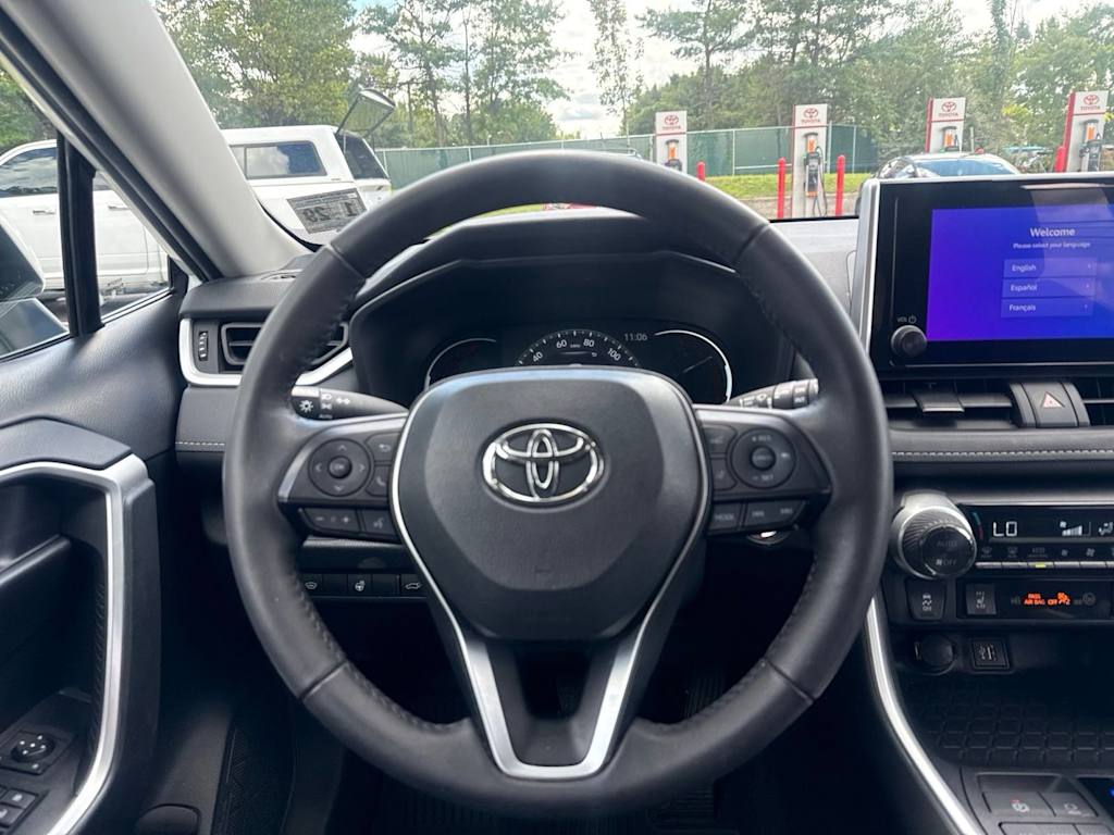 Thumbnail: 2024 Toyota RAV4 - 12