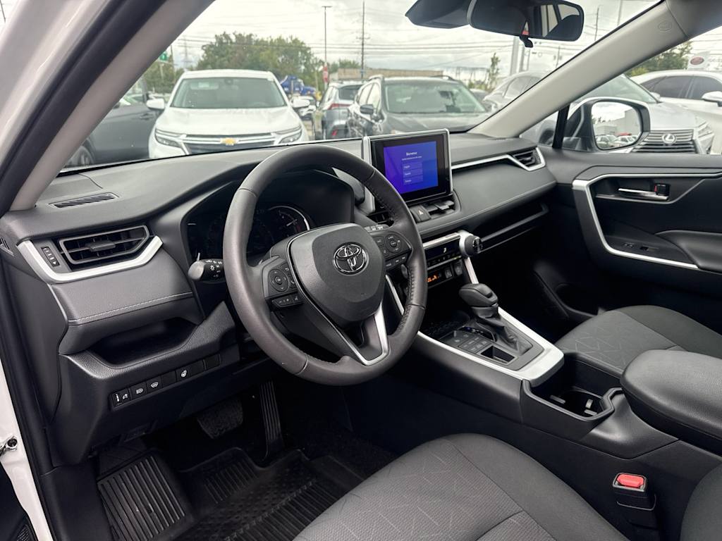 Thumbnail: 2024 Toyota RAV4 - 2