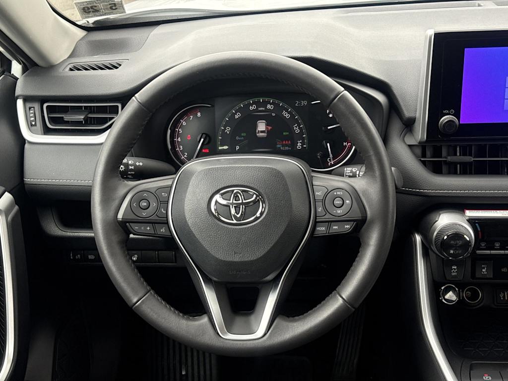 Thumbnail: 2024 Toyota RAV4 - 12