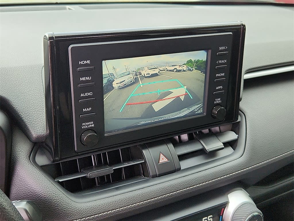 Thumbnail: 2019 Toyota RAV4 - 21
