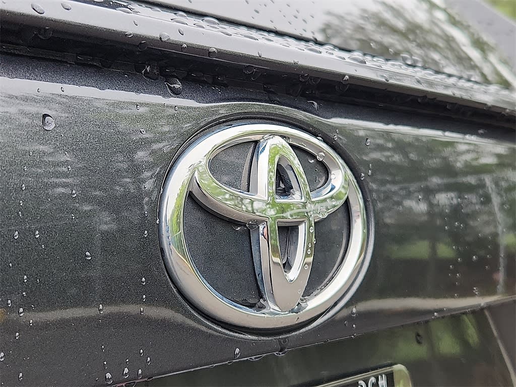 2022 Toyota RAV4 XLE 29