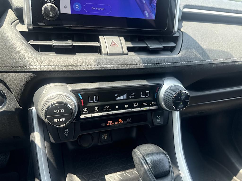 Thumbnail: 2023 Toyota RAV4 - 22