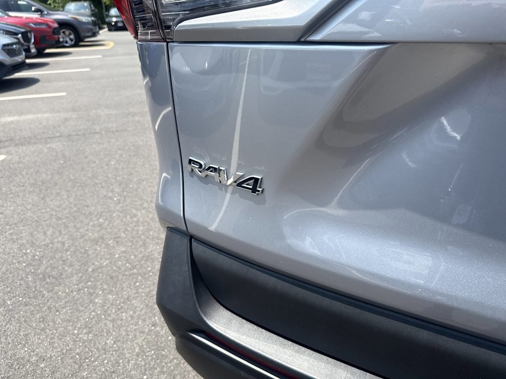 Thumbnail: 2023 Toyota RAV4 - 6