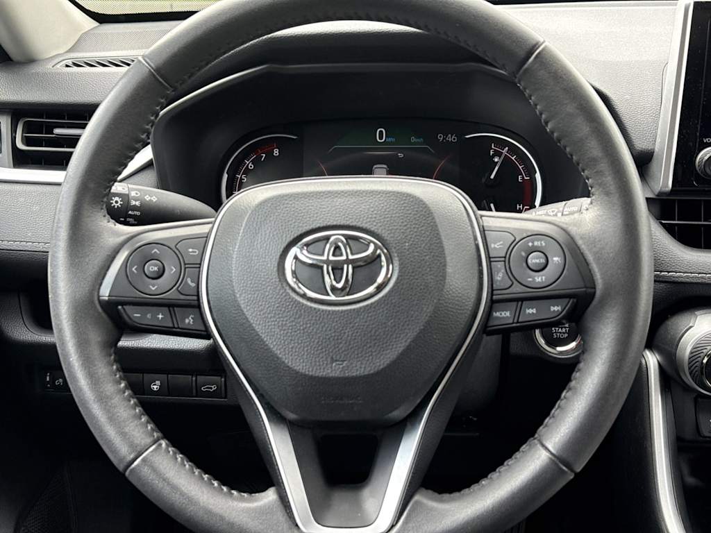 Thumbnail: 2023 Toyota RAV4 - 12