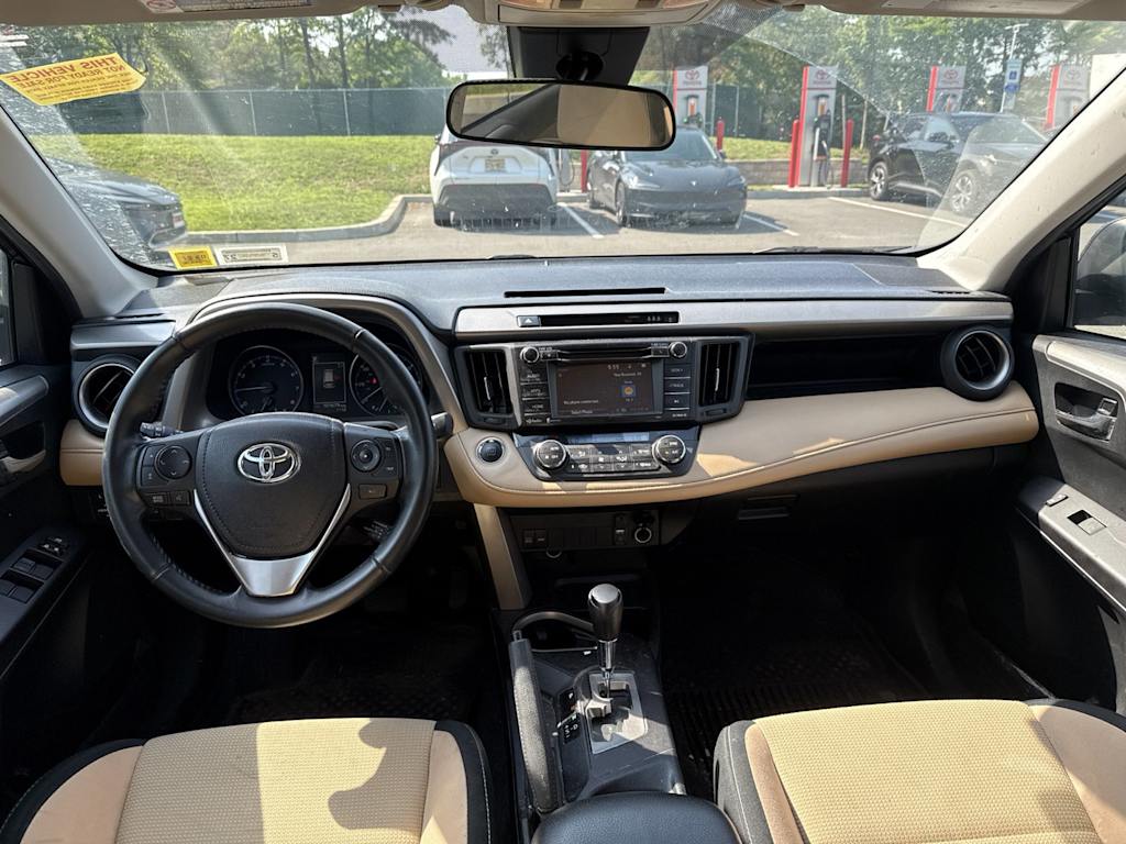 Thumbnail: 2018 Toyota RAV4 - 13