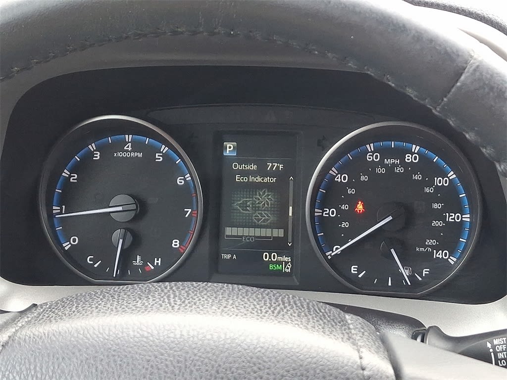 2017 Toyota RAV4 XLE 14