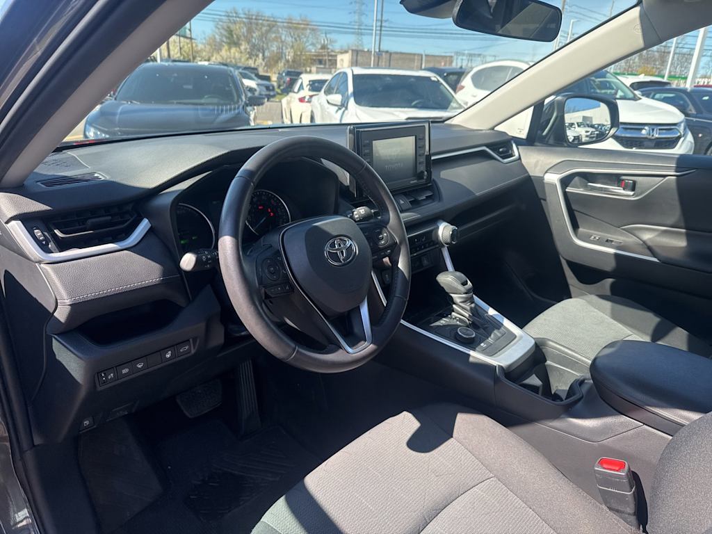 Thumbnail: 2020 Toyota RAV4 - 2