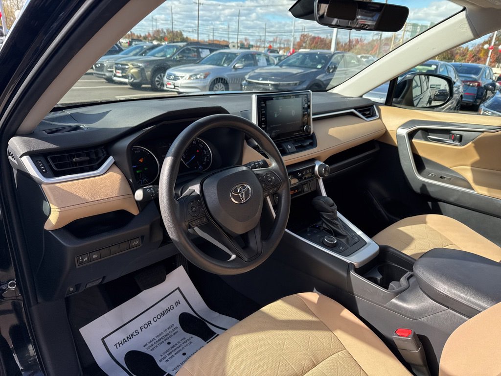 Thumbnail: 2019 Toyota RAV4 - 2