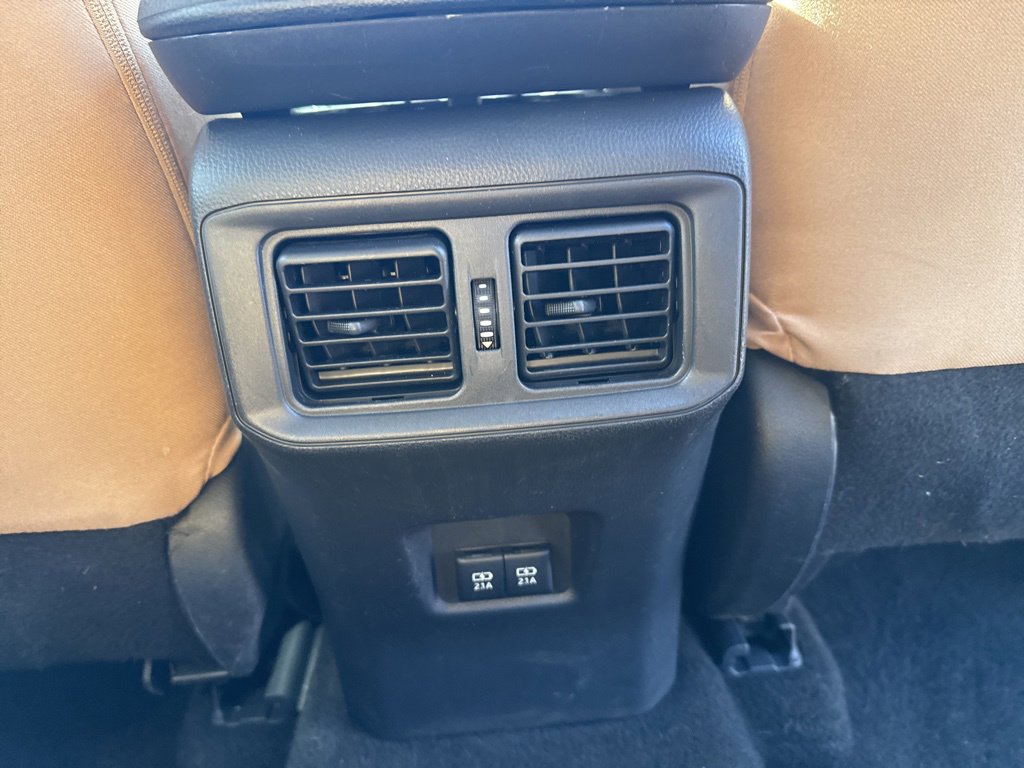 Thumbnail: 2019 Toyota RAV4 - 28