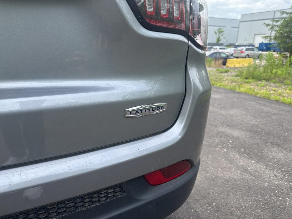 Thumbnail: 2021 Jeep Compass - 20