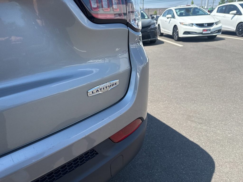 Thumbnail: 2021 Jeep Compass - 6