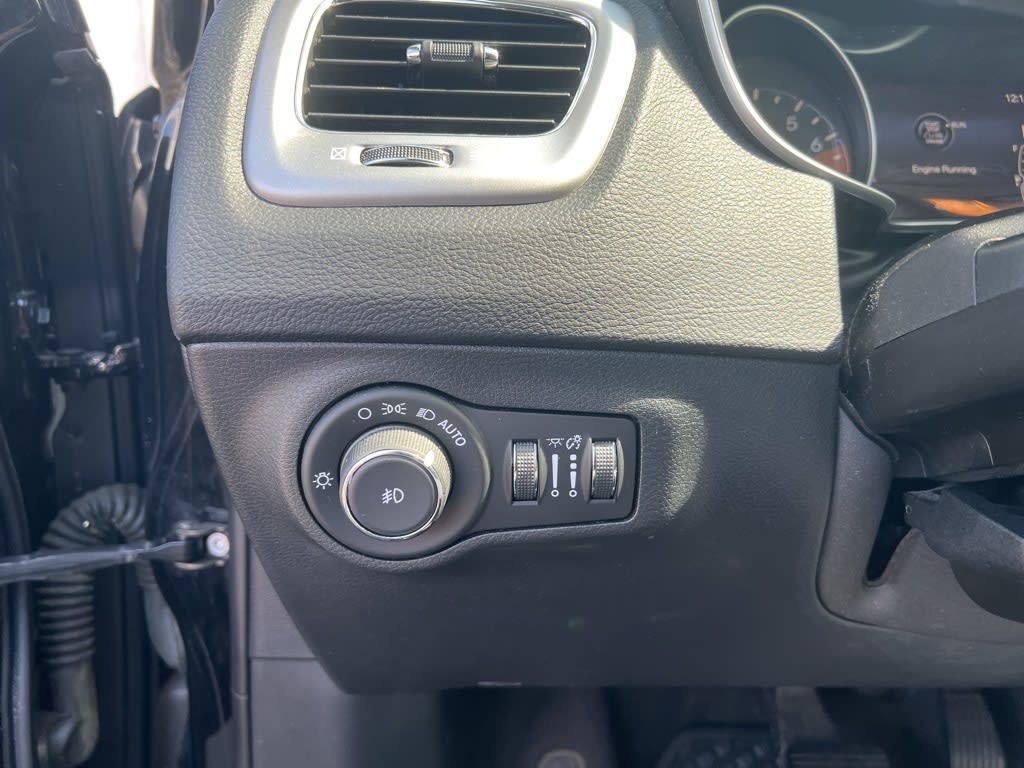 Thumbnail: 2018 Jeep Compass - 22