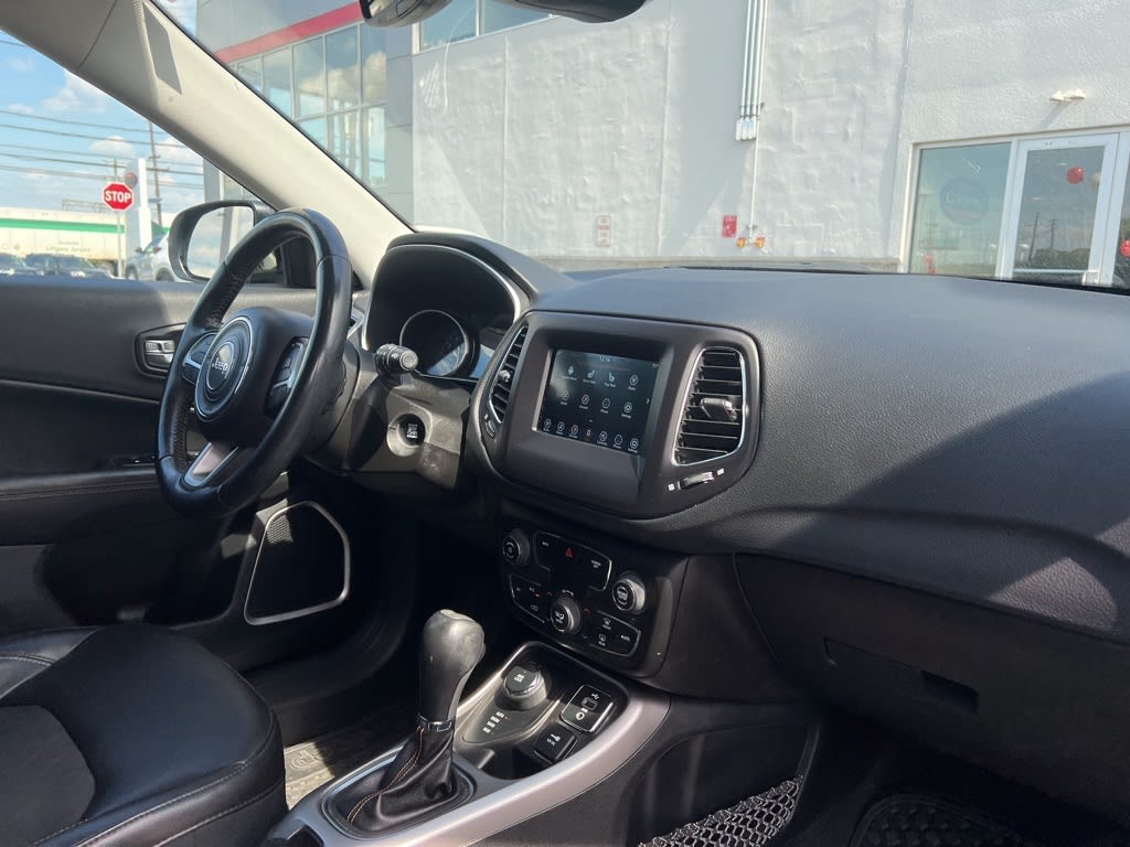 Thumbnail: 2018 Jeep Compass - 7