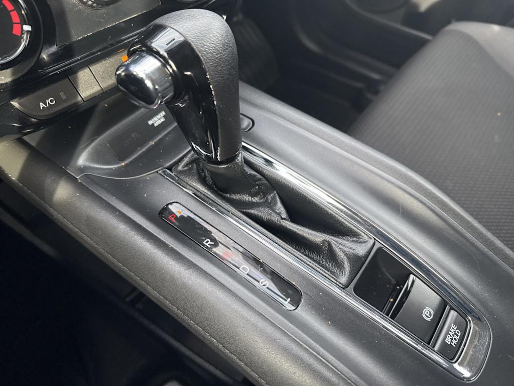 Thumbnail: 2019 Honda HR-V - 15