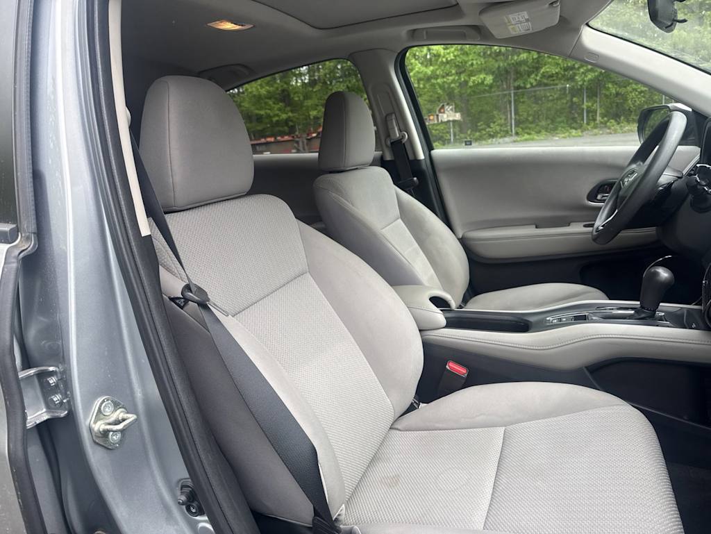 Thumbnail: 2017 Honda HR-V - 8