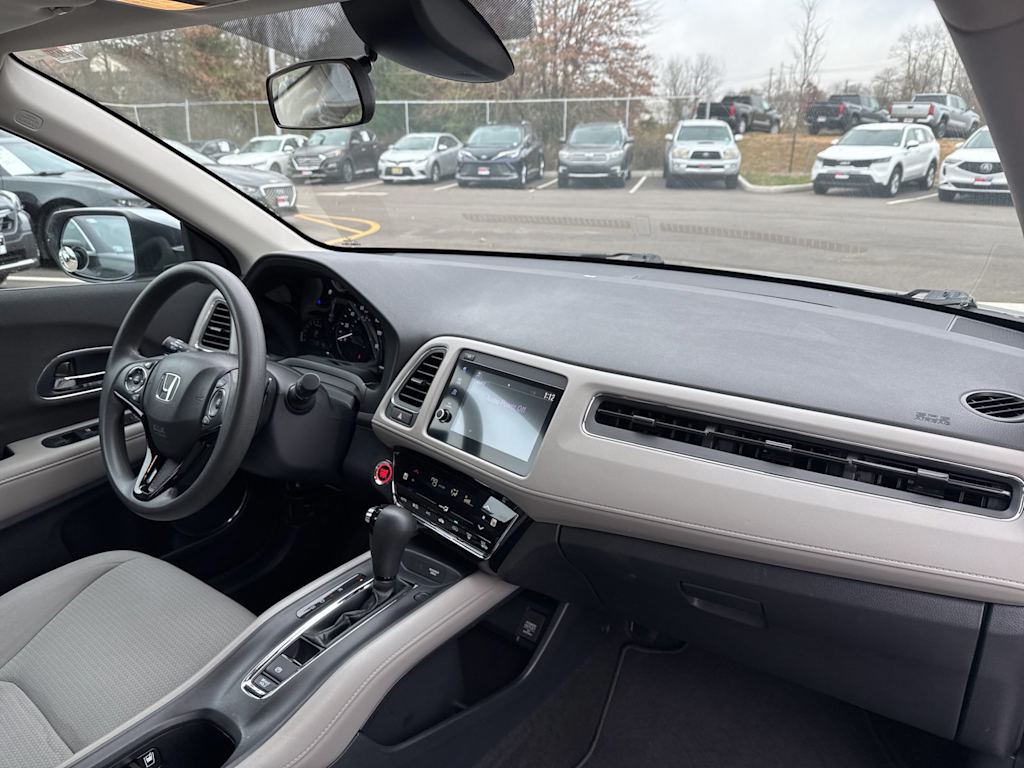 Thumbnail: 2022 Honda HR-V - 8