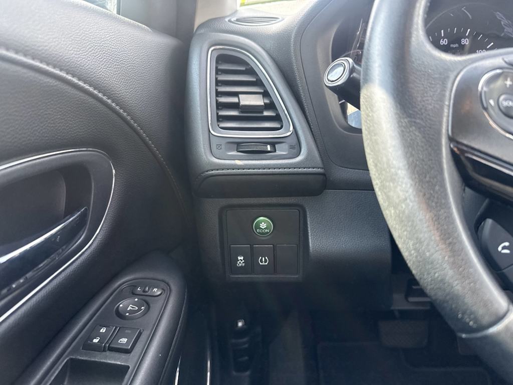 Thumbnail: 2018 Honda HR-V - 23