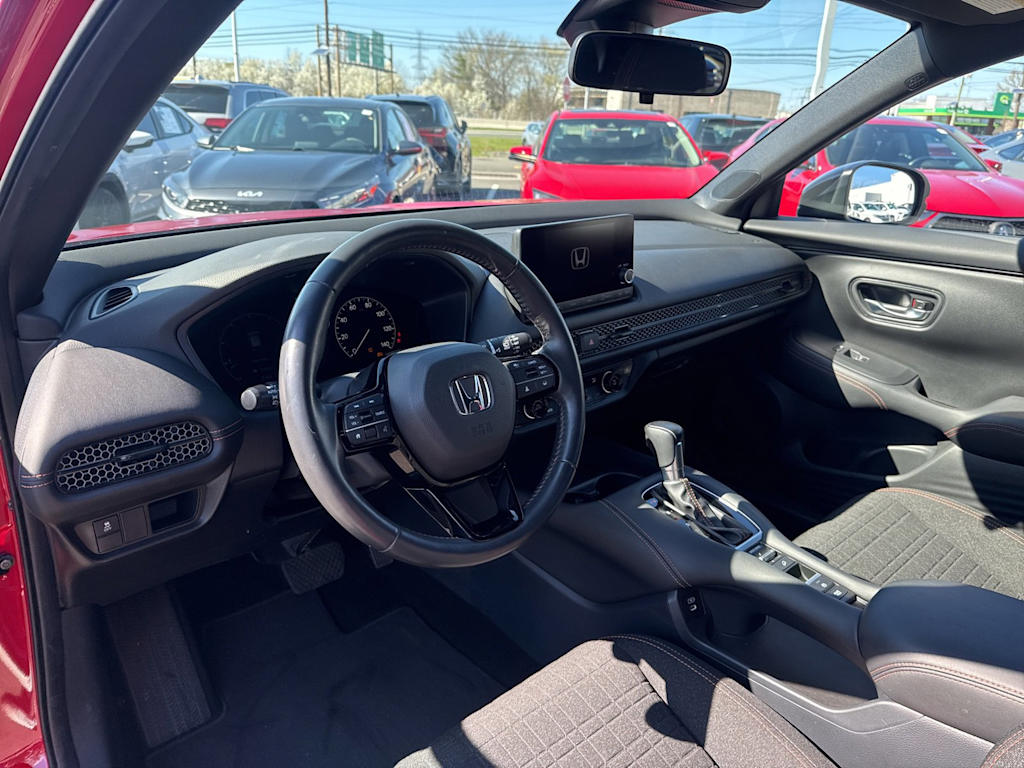 Thumbnail: 2025 Honda HR-V - 2