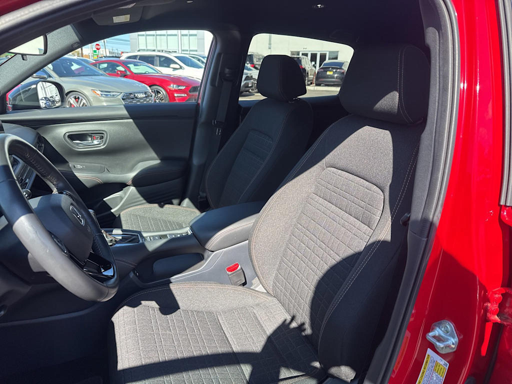 Thumbnail: 2025 Honda HR-V - 9