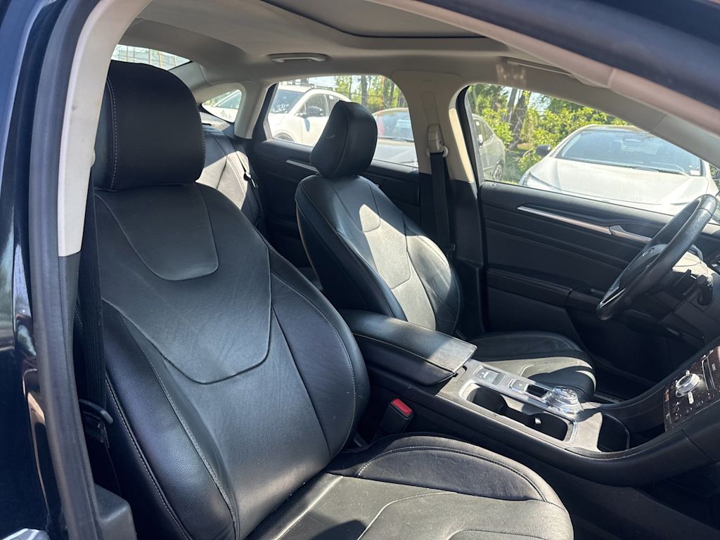 Thumbnail: 2020 Ford Fusion - 10