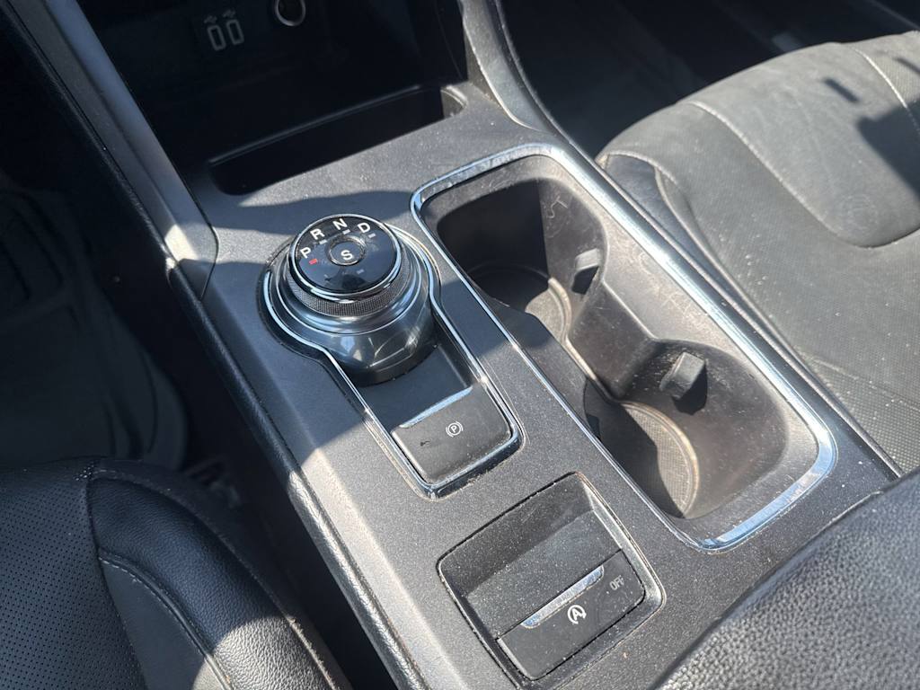 Thumbnail: 2020 Ford Fusion - 15