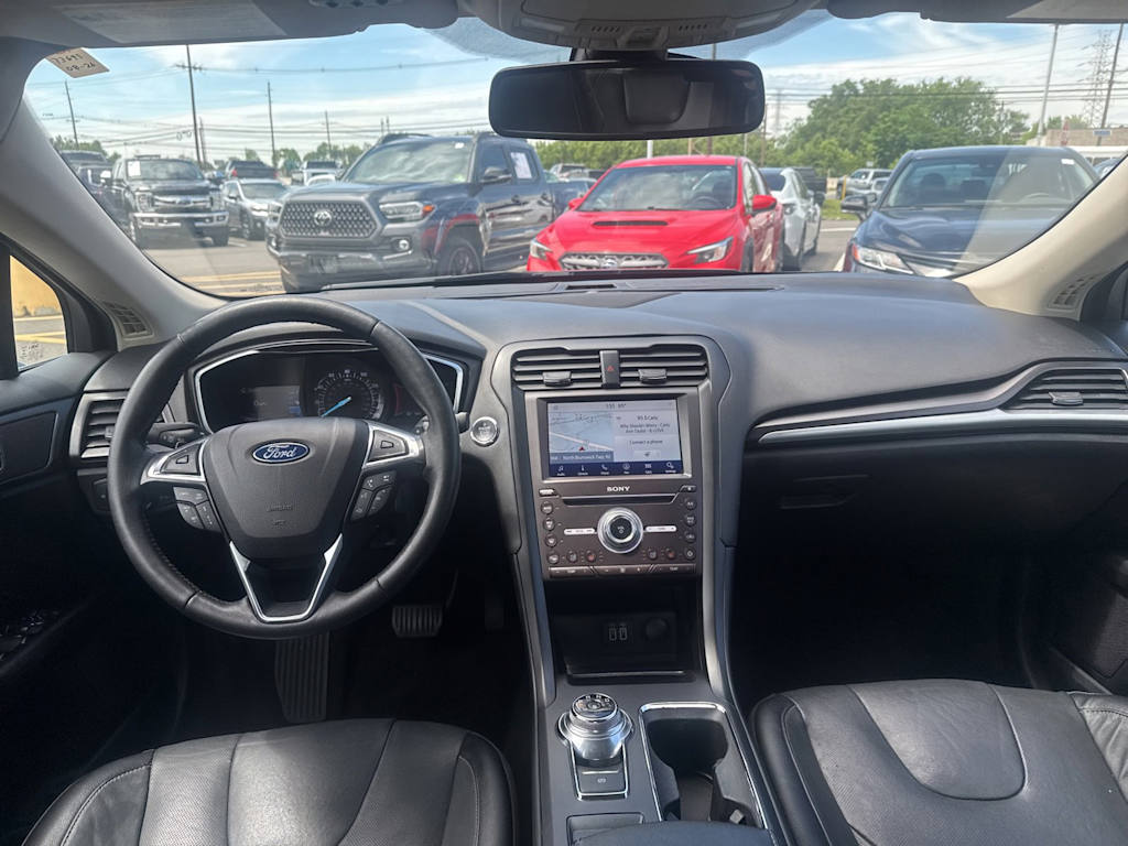 Thumbnail: 2020 Ford Fusion - 12
