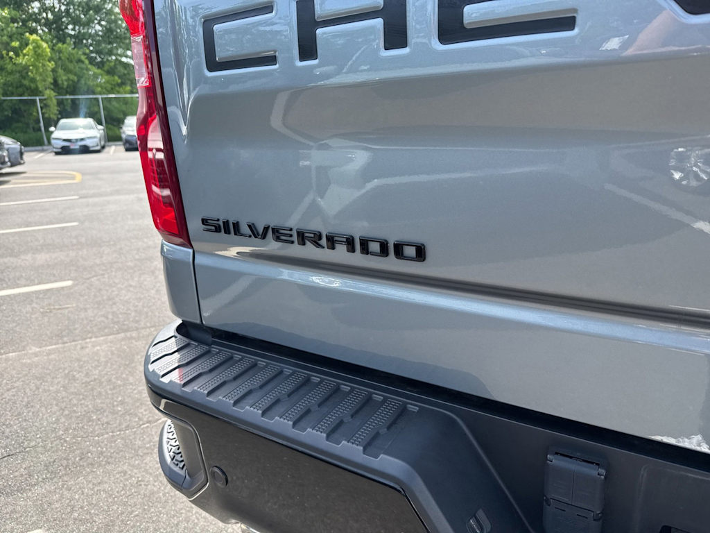 Thumbnail: 2023 Chevrolet Silverado 1500 - 6
