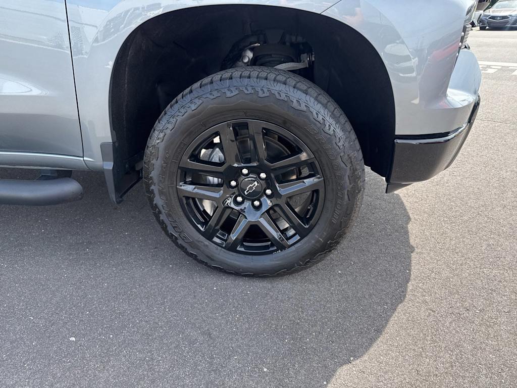 Thumbnail: 2023 Chevrolet Silverado 1500 - 7