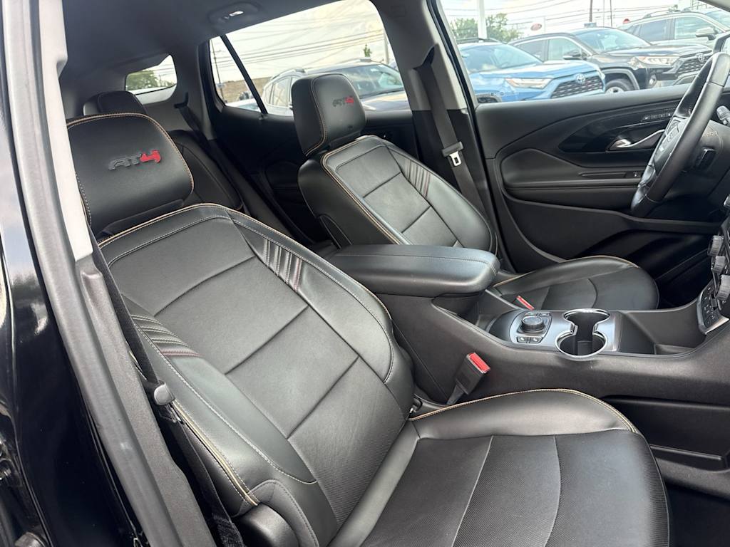 Thumbnail: 2022 GMC Terrain - 10