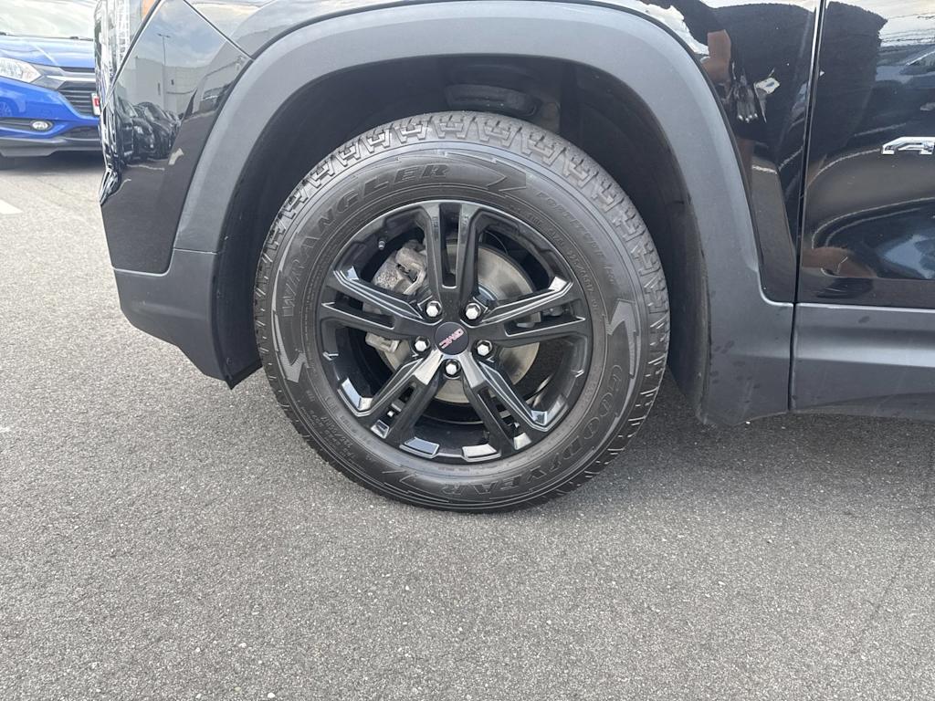 Thumbnail: 2022 GMC Terrain - 23