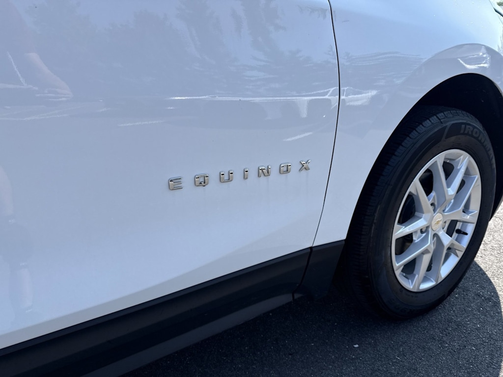 Thumbnail: 2023 Chevrolet Equinox - 19