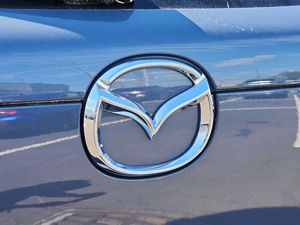 Thumbnail: 2023 Mazda CX-30 - 7