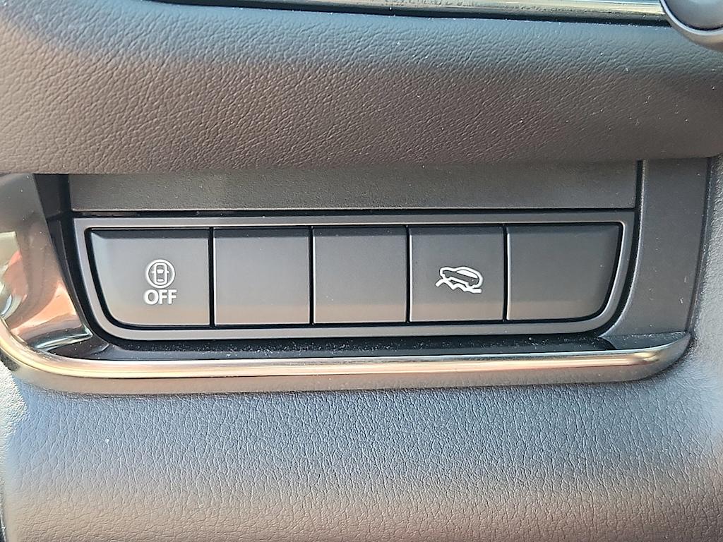 Thumbnail: 2023 Mazda CX-30 - 25