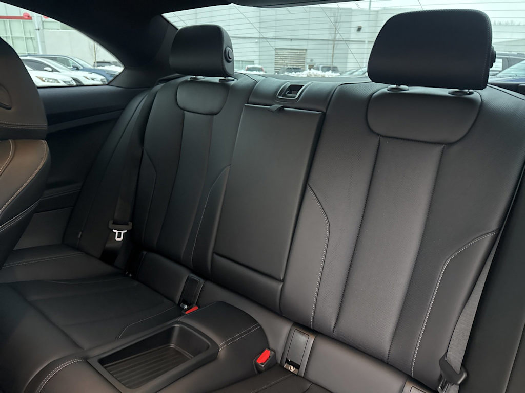 Thumbnail: 2023 BMW 2 Series - 10