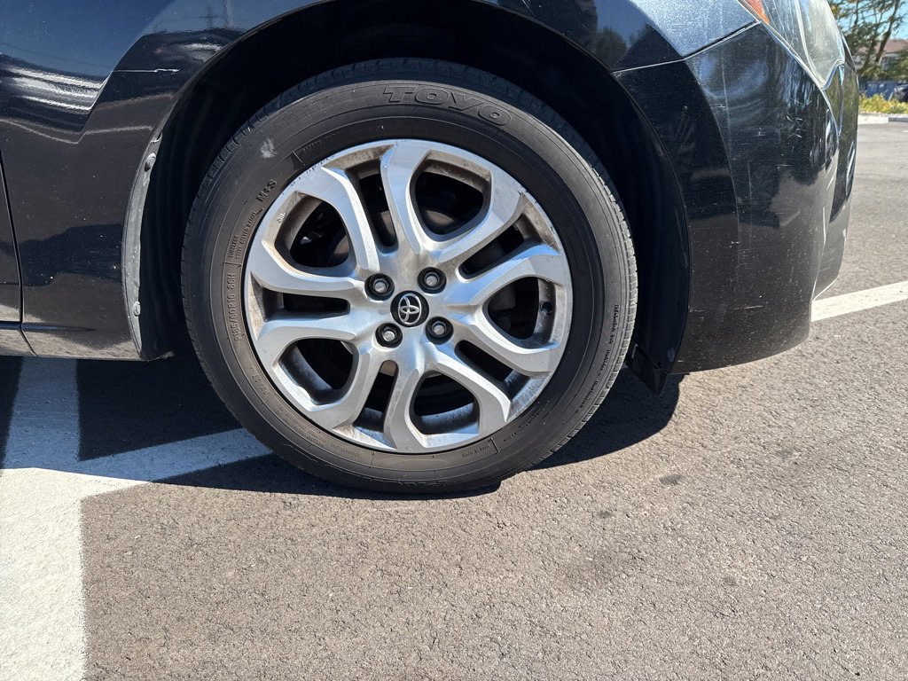 Thumbnail: 2017 Toyota Yaris iA - 5