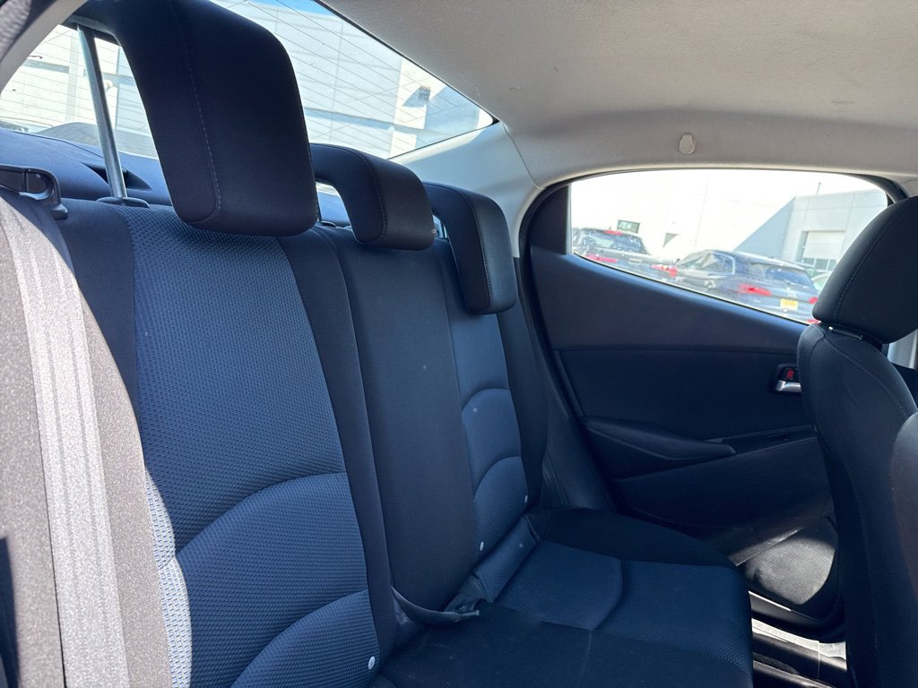 Thumbnail: 2017 Toyota Yaris iA - 19