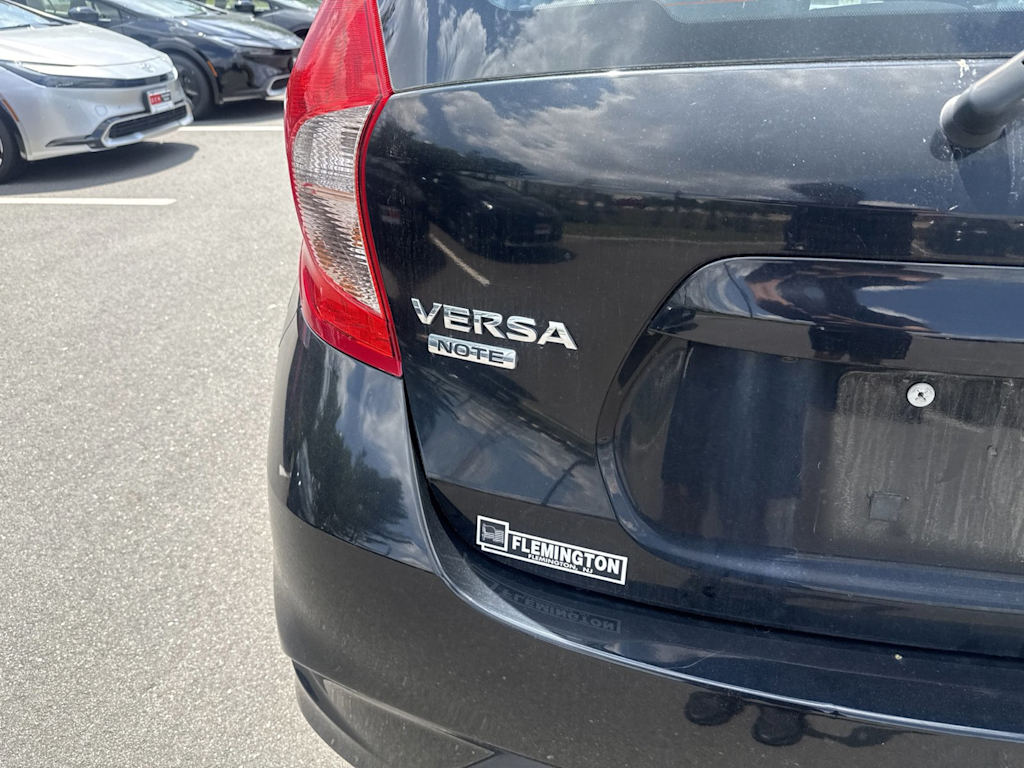 Thumbnail: 2015 Nissan Versa Note - 6