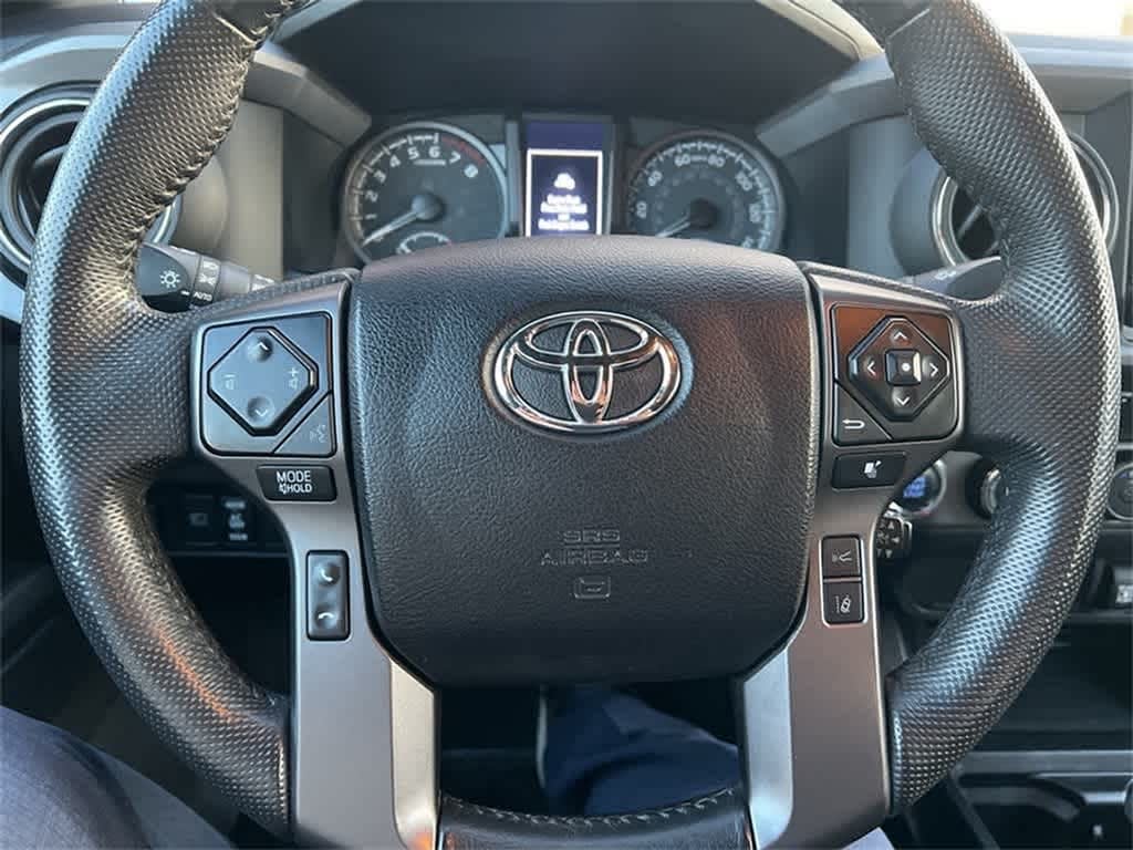 2022 Toyota Tacoma TRD Off-Road 16