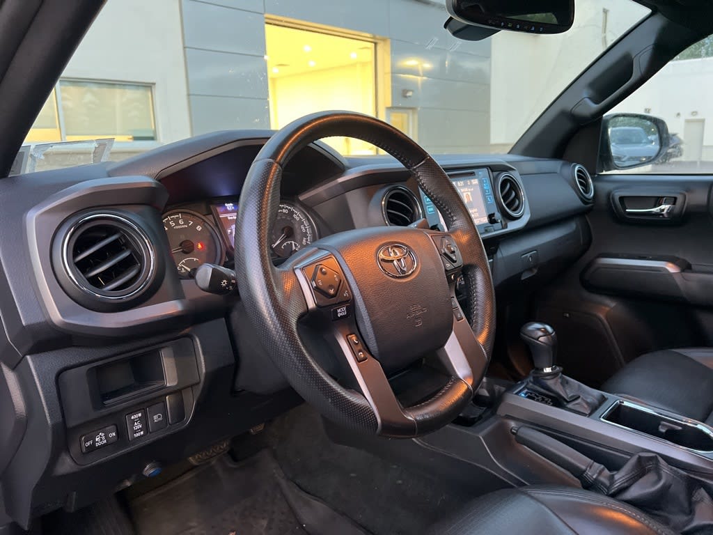 2019 Toyota Tacoma TRD Off-Road 2